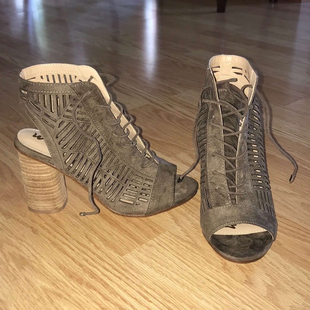 Sam Edelman Lace Up Open Toe Sandal with Heel